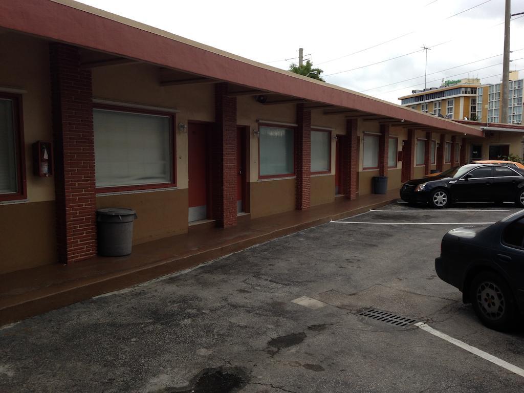 Palacio Inn Motel Miami Springs Екстер'єр фото