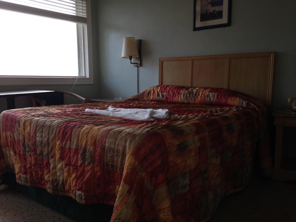Palacio Inn Motel Miami Springs Екстер'єр фото