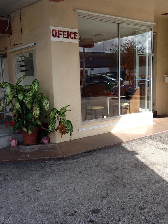 Palacio Inn Motel Miami Springs Екстер'єр фото